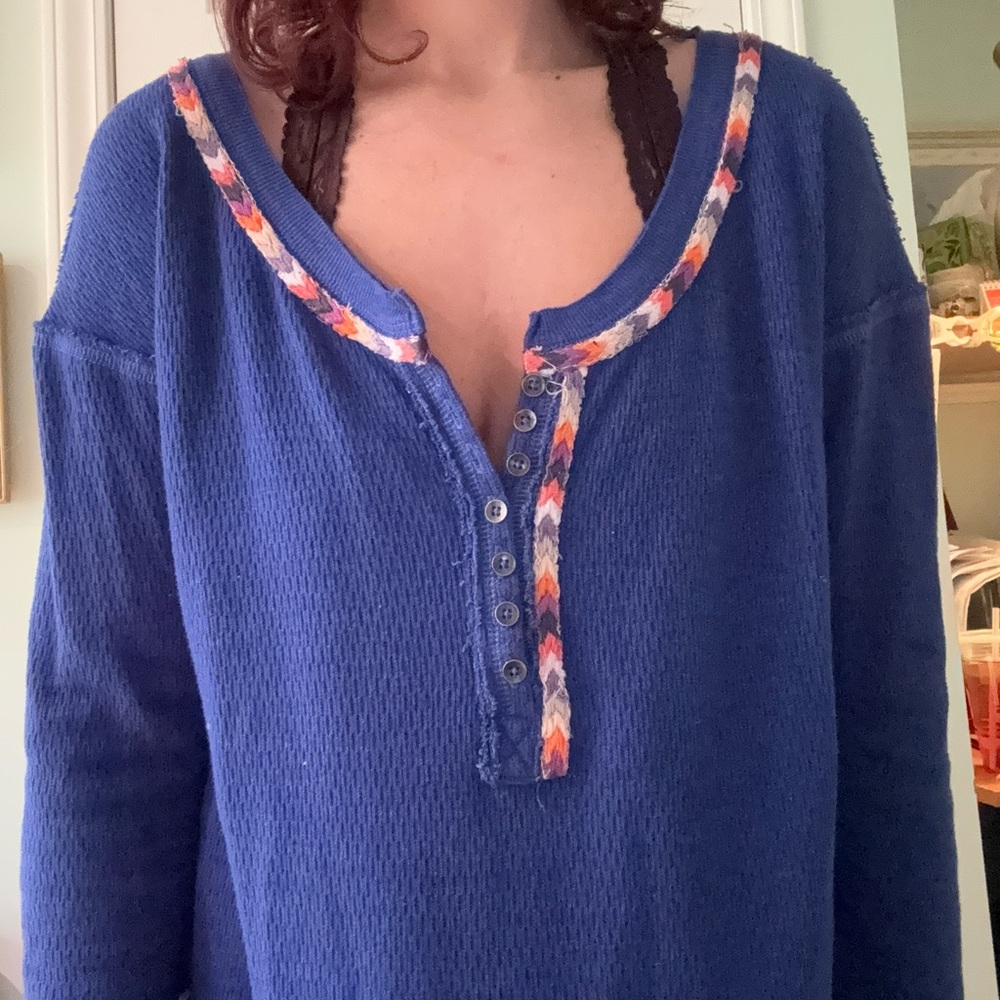 Free People M blue embroidered tunic
